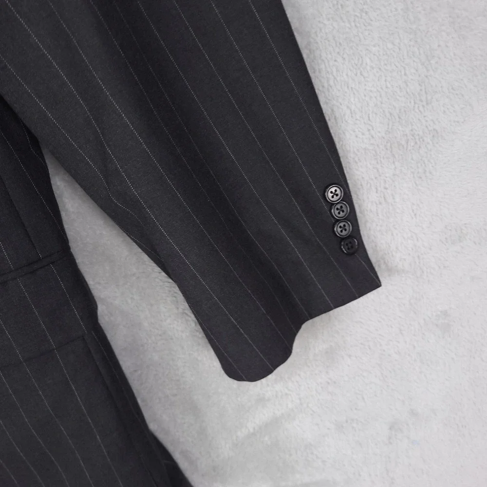 Hickey Freeman Blazer Mens 38R Gray Pinstripe Wool Loro Piana Super 120s USA